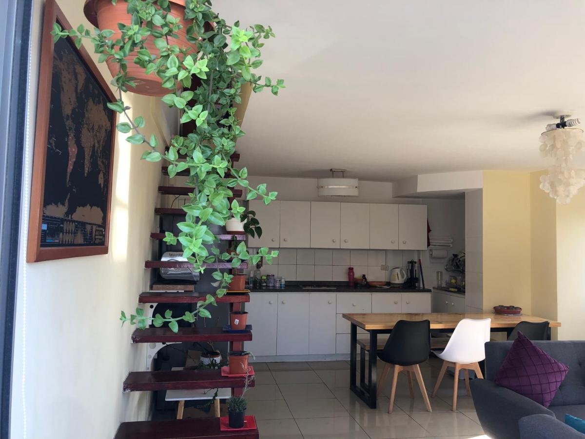 Con Bano Privado A 2 Cuadras De Playa Brava *