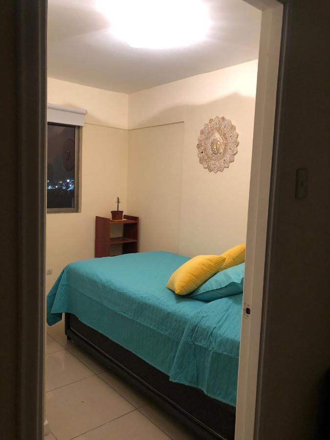 Con Bano Privado A 2 Cuadras De Playa Brava Hospedagem domiciliar *